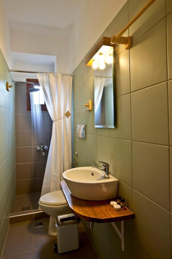 Victoria's Guesthouse Damouchari Eksteriør billede