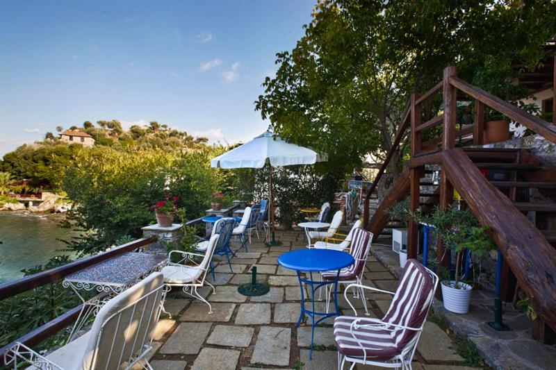 Victoria's Guesthouse Damouchari Eksteriør billede